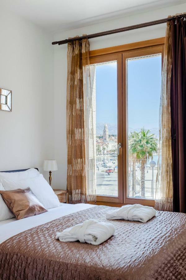 New Luxury Apartment Nives On Seaside Split Exterior foto