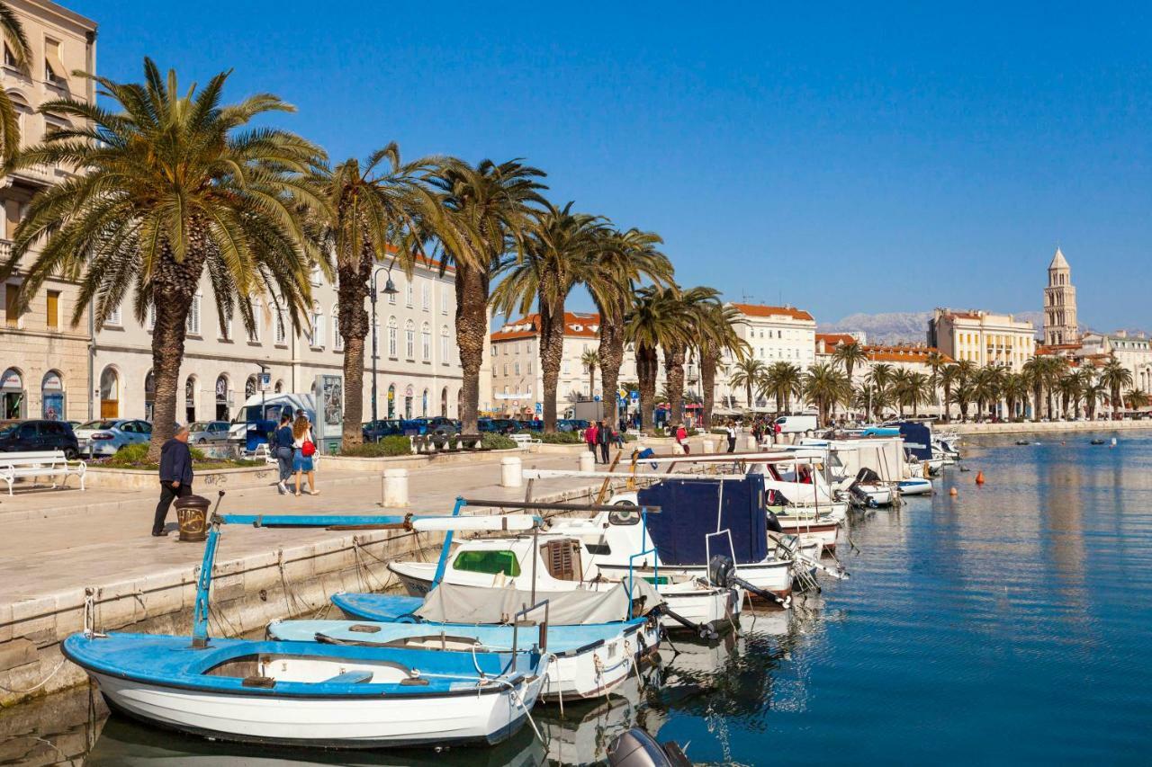 New Luxury Apartment Nives On Seaside Split Exterior foto